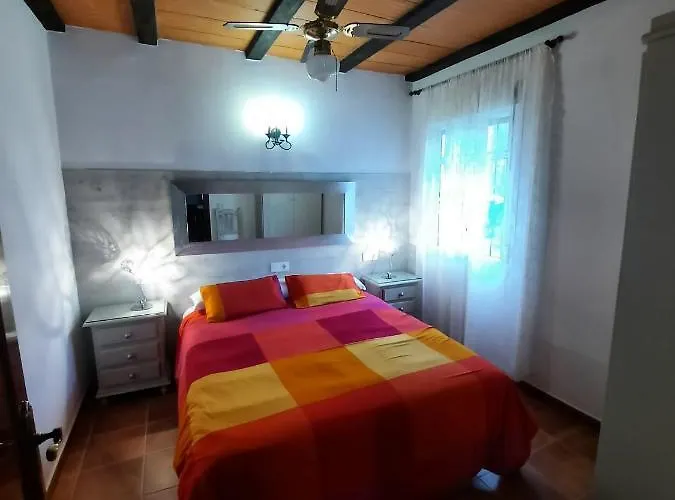 La Huerta 2 Amplios Jardines Barbacoa Y Wifi