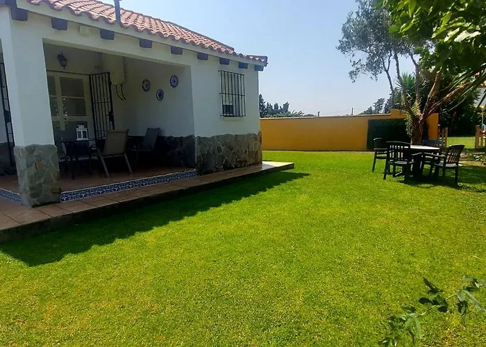 Holiday home La Huerta 2 Amplios Jardines Barbacoa Y Wifi Conil De La Frontera